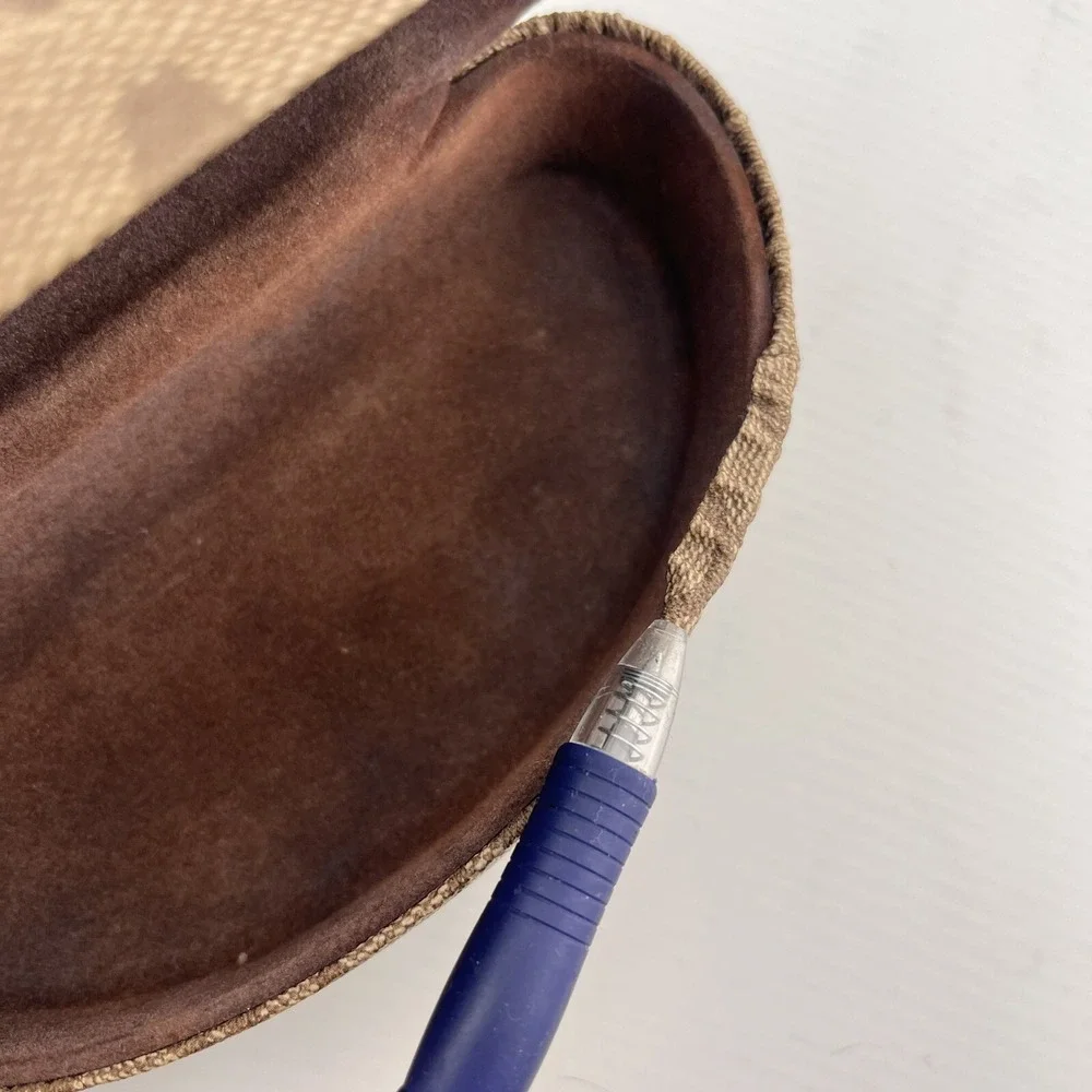 Coach‎ Signature 